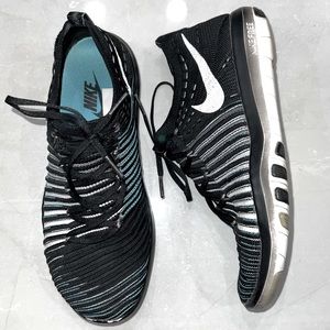 NIKE Free Transform Flyknit Training Sneakers 7.5